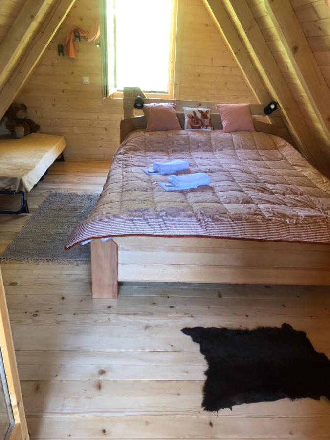 Tilia Cottage Banjska Stena Митровац Екстериор снимка