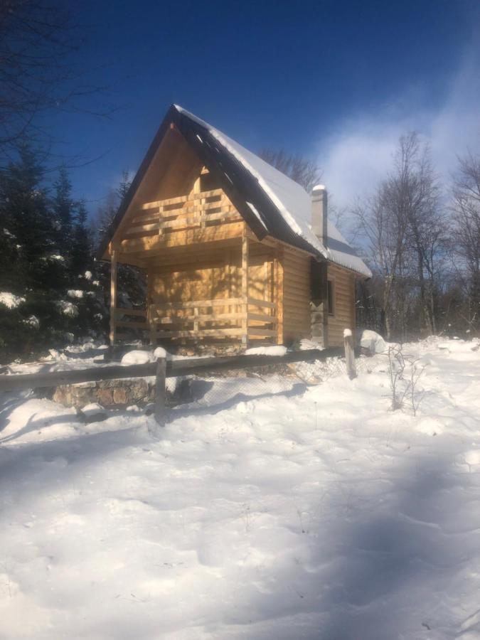 Tilia Cottage Banjska Stena Митровац Екстериор снимка